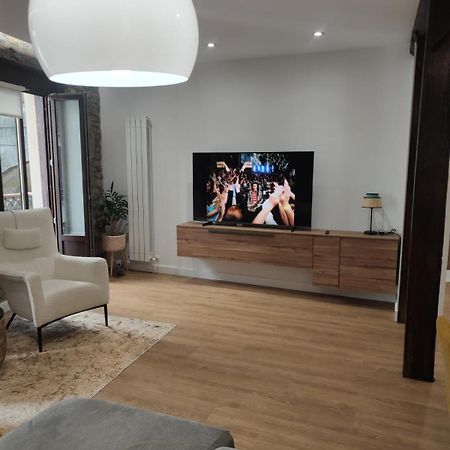 شقة Brand New Port Relax With Ac By Santiago سان سيباستيان المظهر الخارجي الصورة